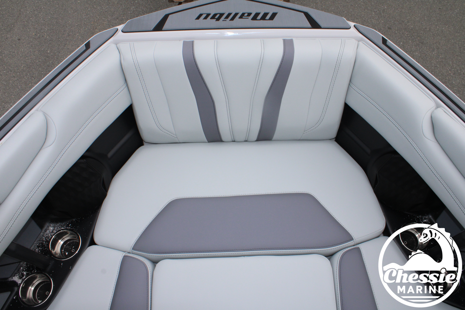 2026 Malibu 22 LSV
