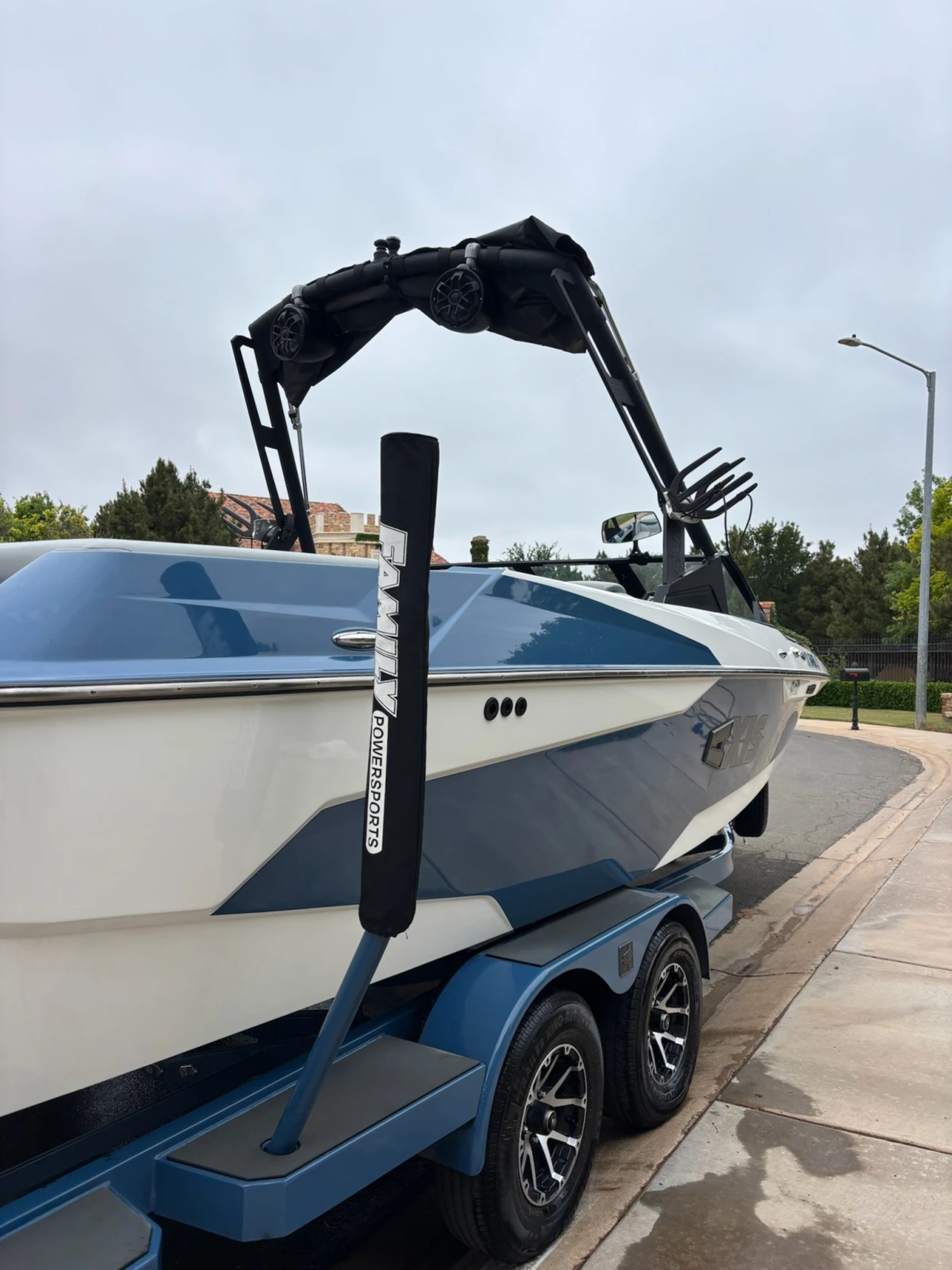 2021 Axis Boats A22