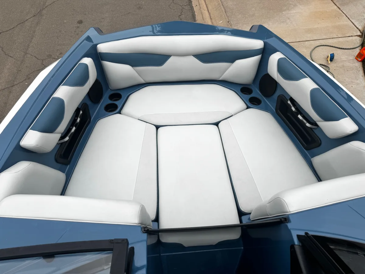 2021 Axis Boats A22