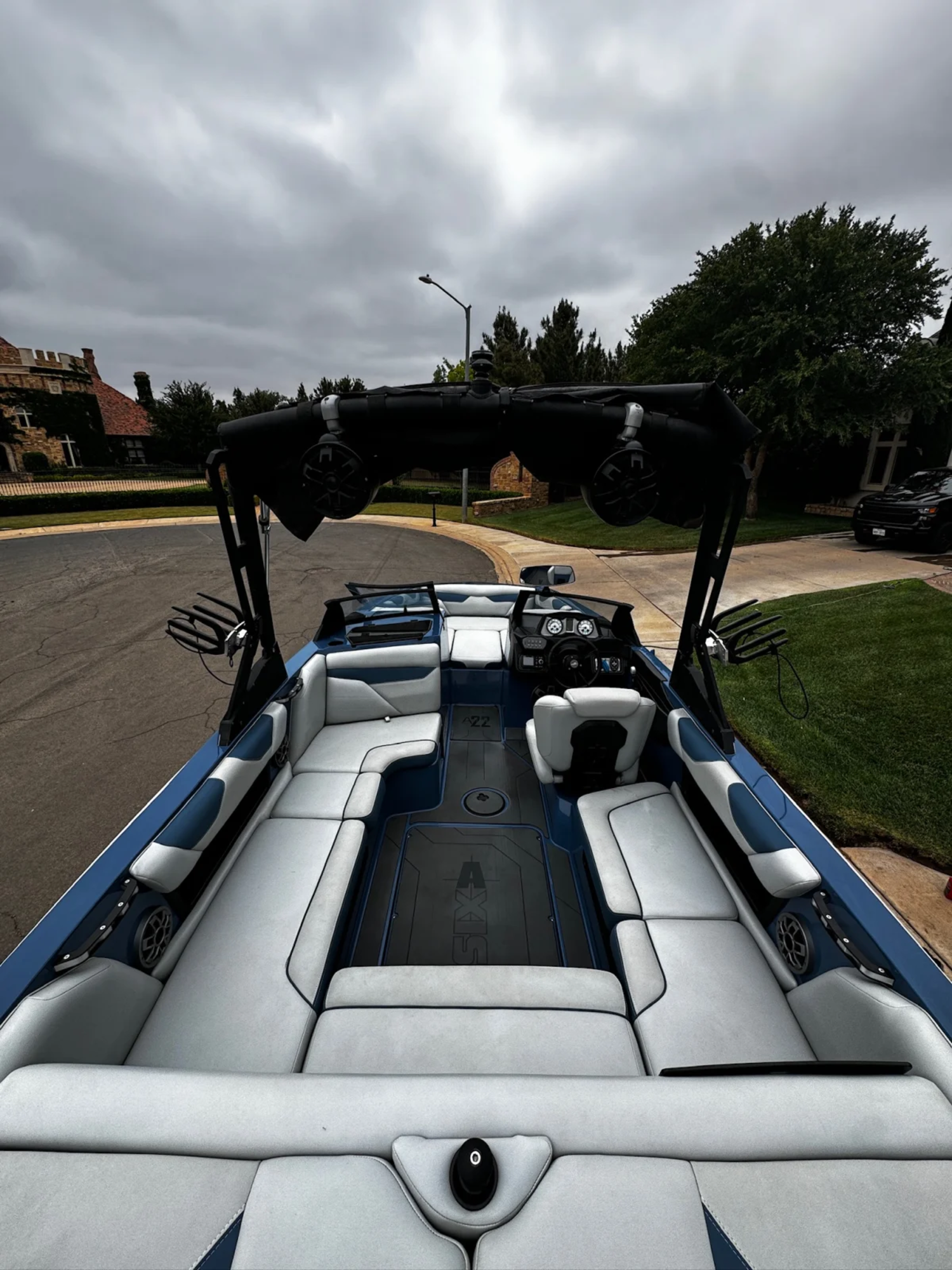 2021 Axis Boats A22
