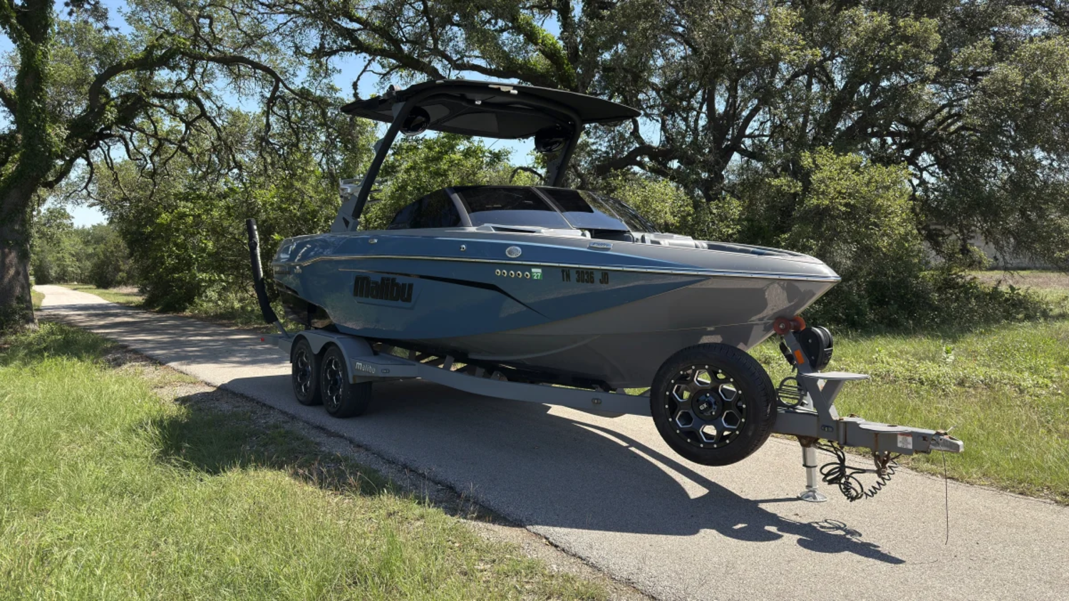 2023 Malibu Boats Wakesetter 23 LSV