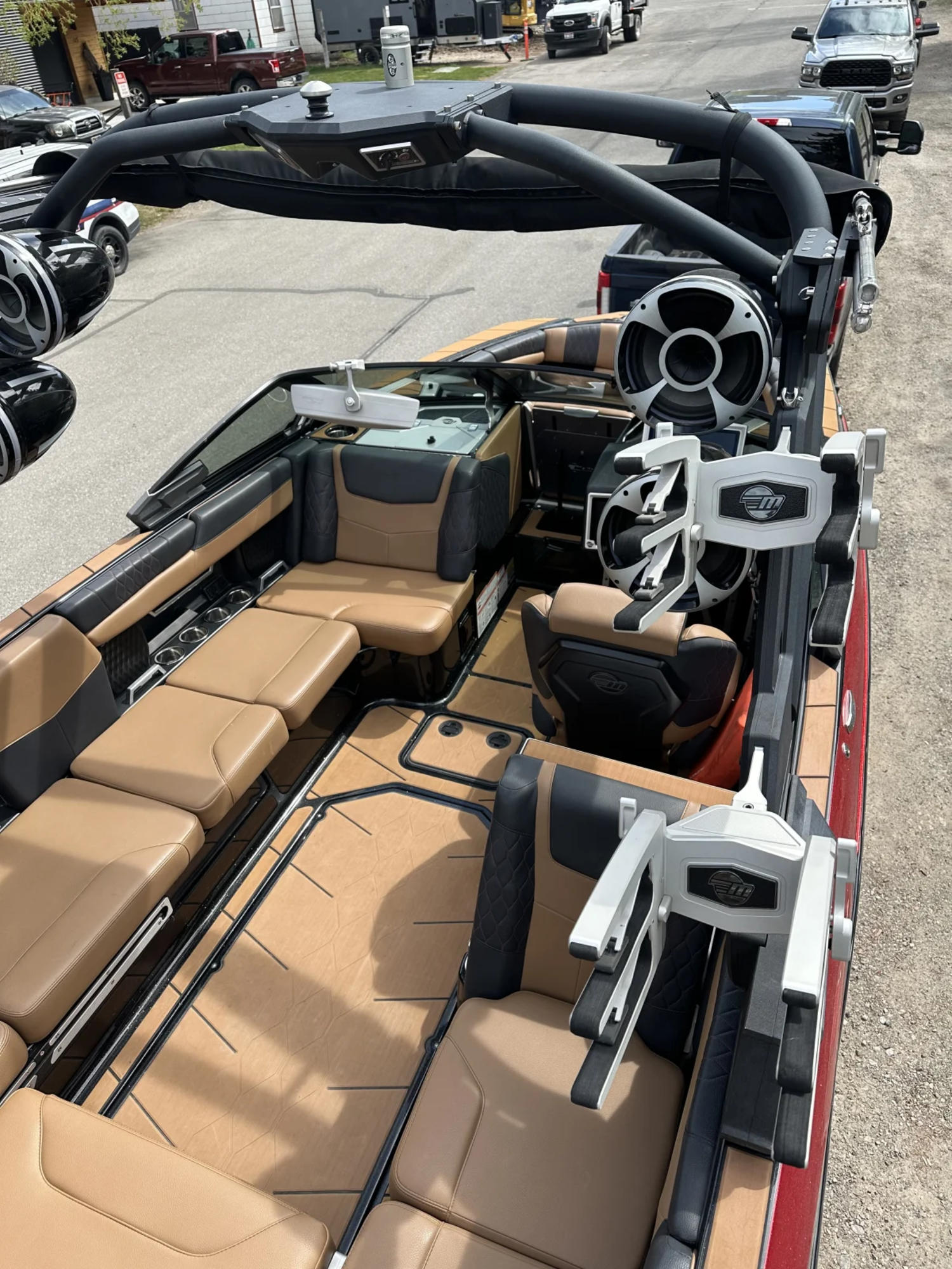 2021 Malibu Boats M240