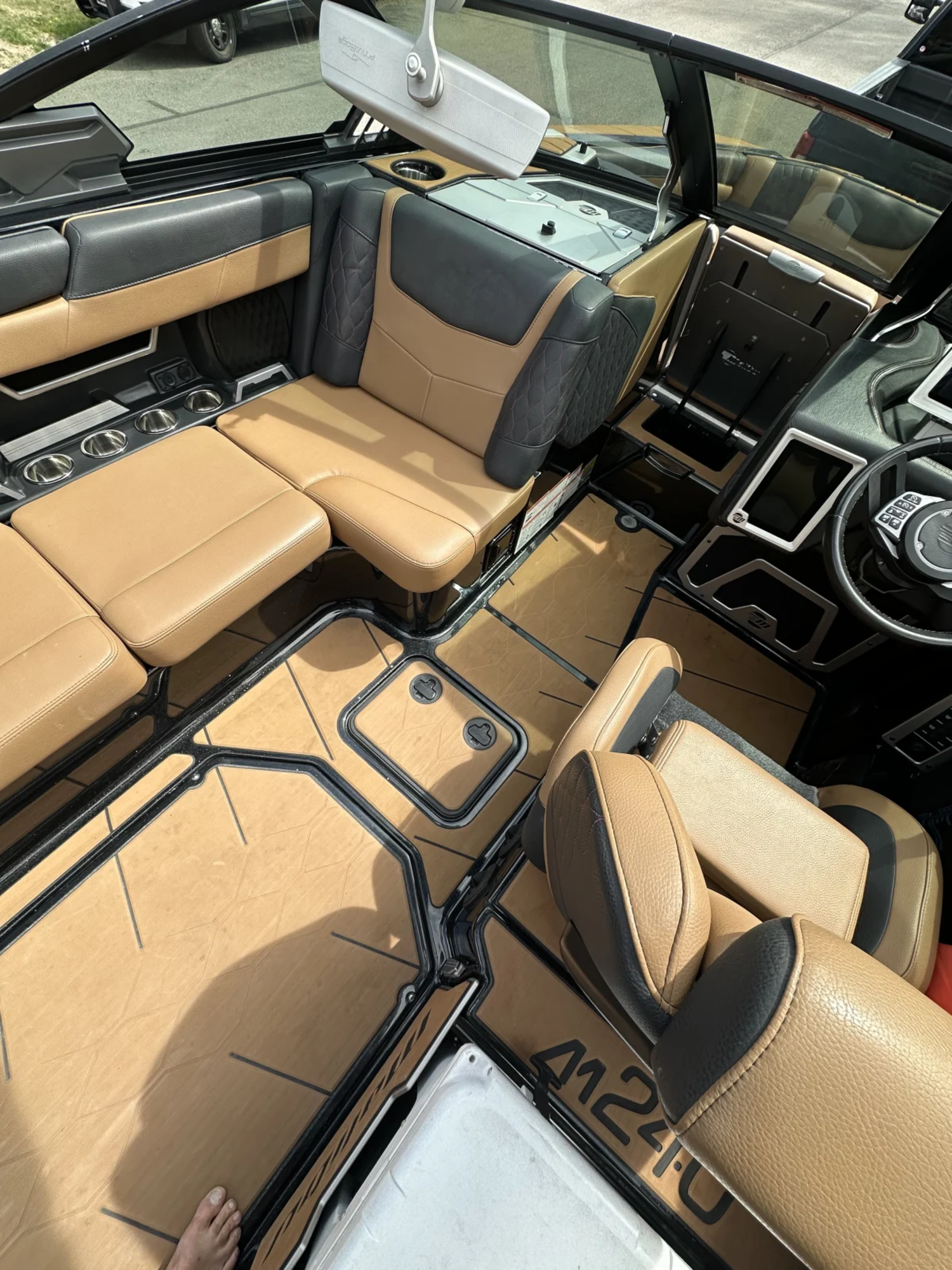 2021 Malibu Boats M240