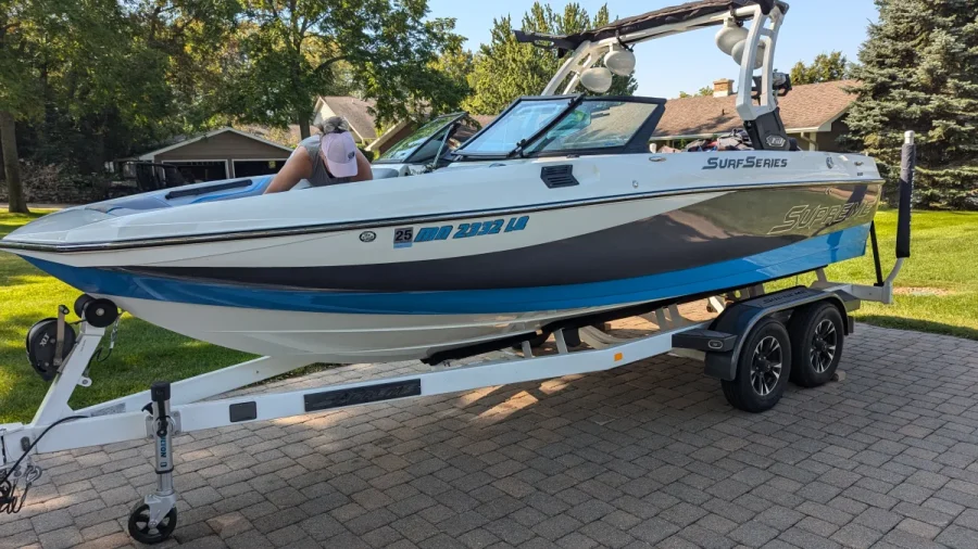 2017 Supreme Boats S211 for sale in Alexandria, Minnesota