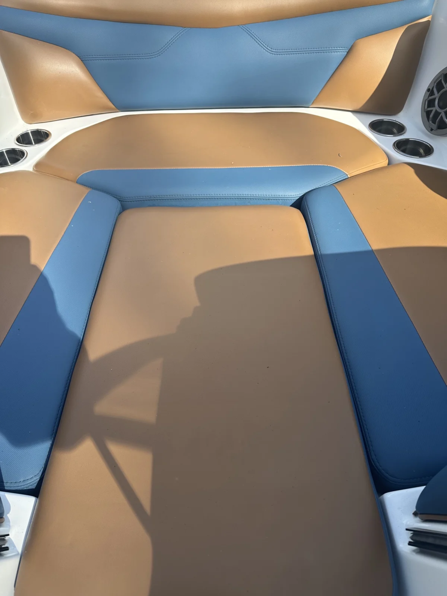 2022 Axis Boats A22