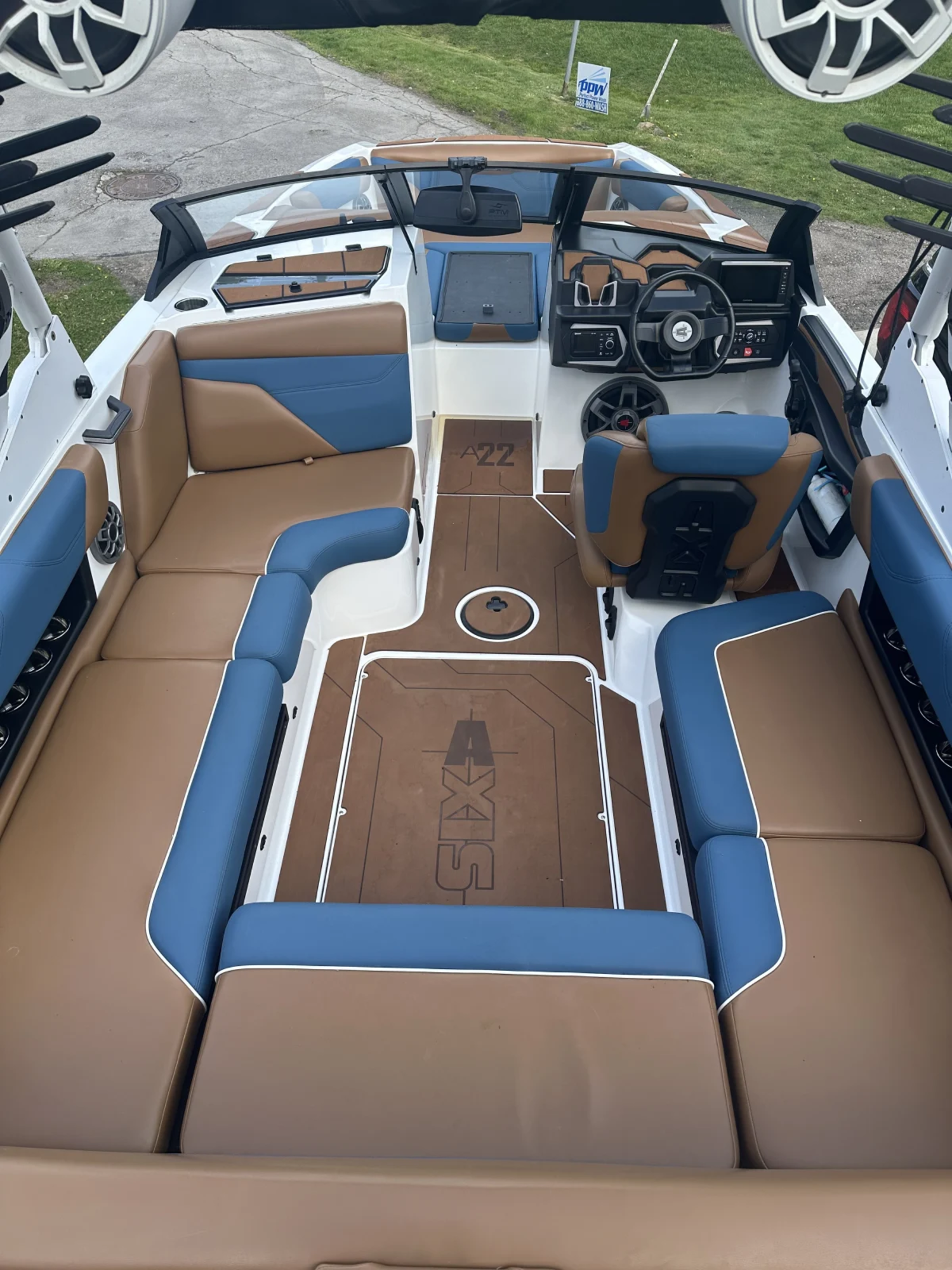 2022 Axis Boats A22