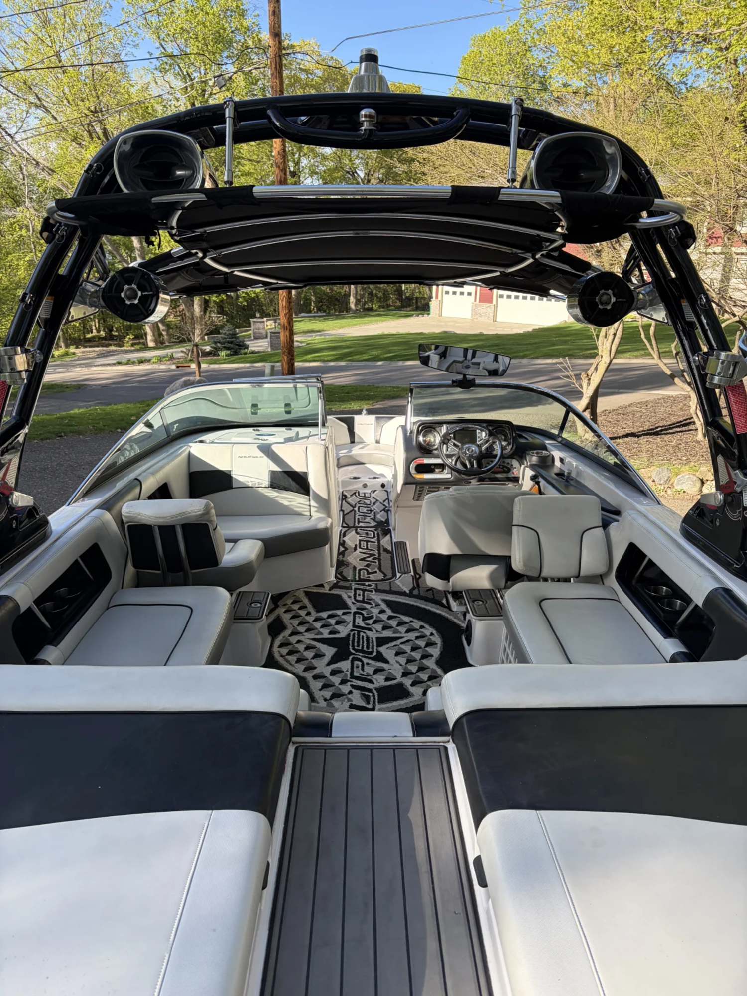 2011 Nautique Boats Super Air Nautique 230 Team Edition 