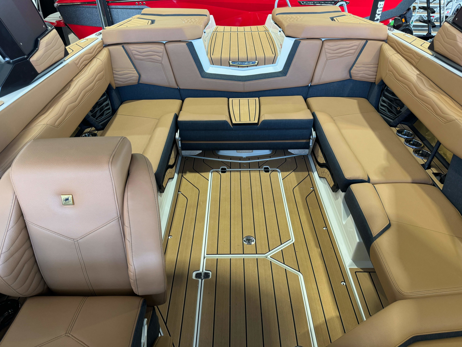 2025 Nautique Super Air Nautique G23