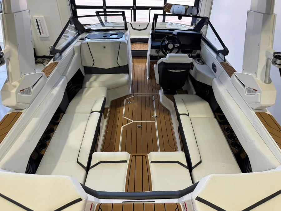2026-nautique-g23-131448-image13