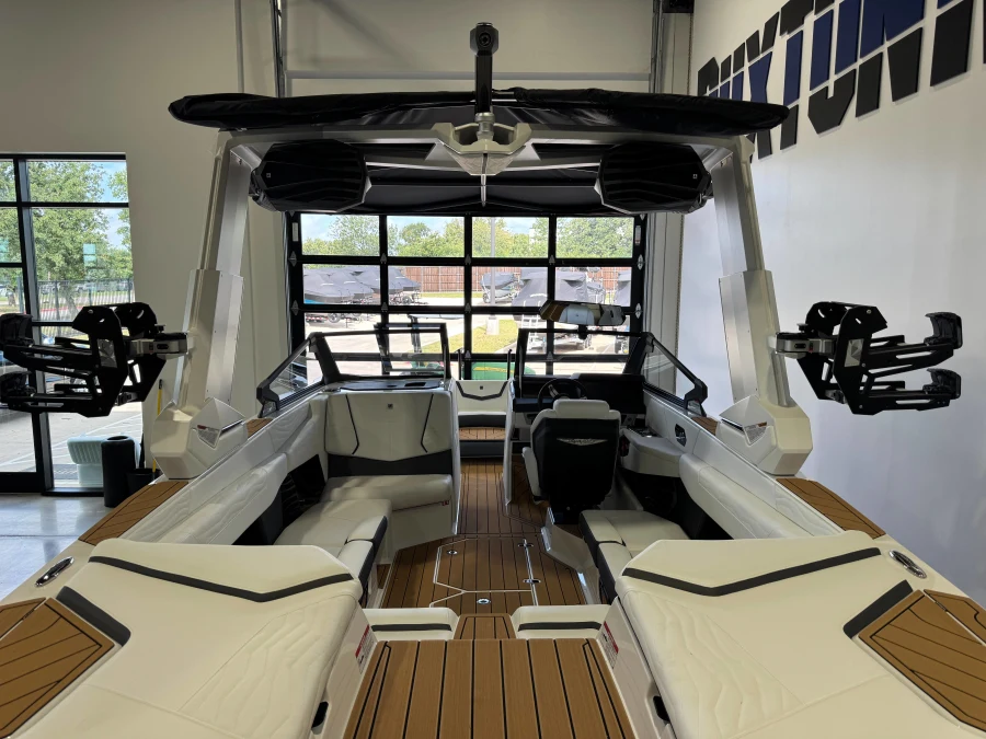 2026-nautique-g23-131448-image9