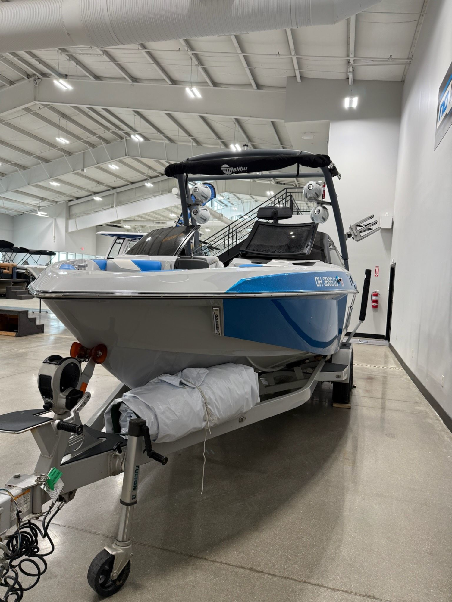 2020 Malibu 23LSV