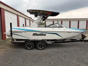 2018 Malibu Boats Wakesetter VLX for sale in Newark, Arkansas