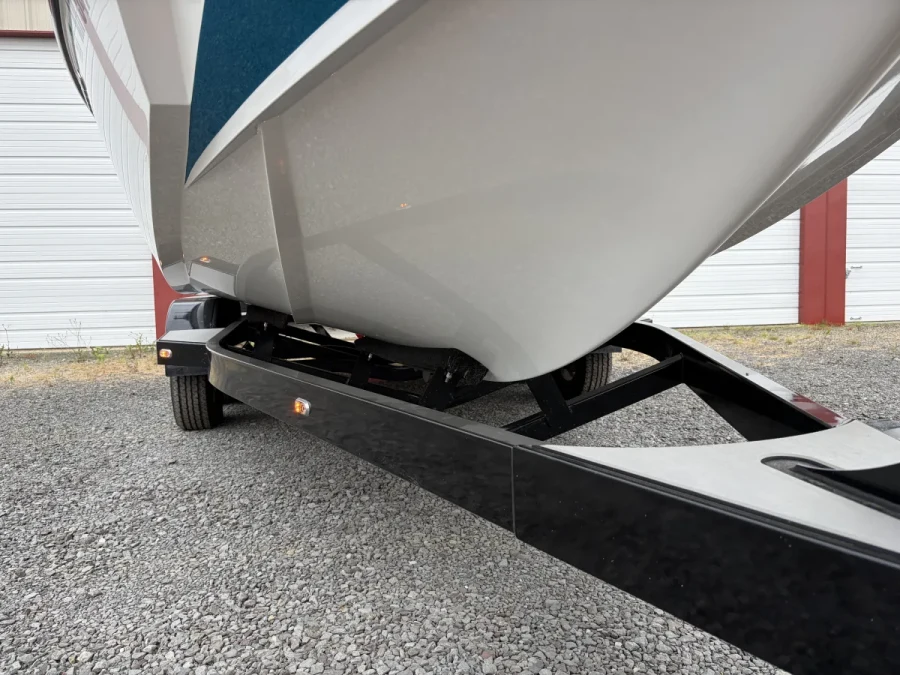 2018 Malibu Boats Wakesetter VLX for sale in Newark, Arkansas