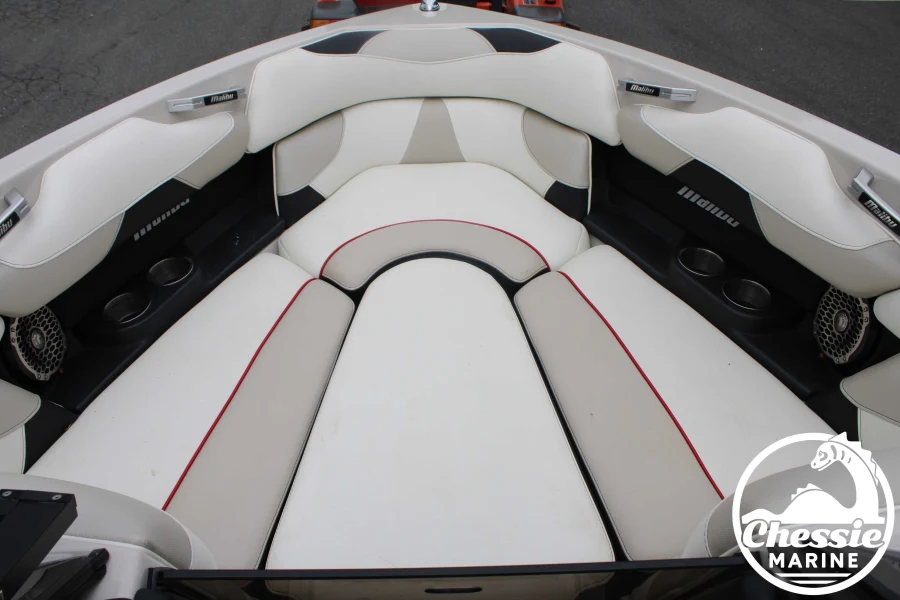 2016 Malibu Boats Wakesetter VLX for sale in Elkton, Maryland