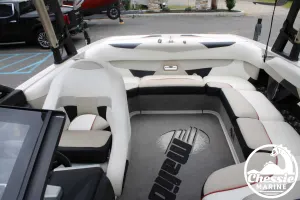 2016 Malibu Boats Wakesetter VLX for sale in Elkton, Maryland