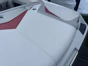 2015 2015 SUPREME S21, TRAILER, COVER for sale in Fargo, North Dakota