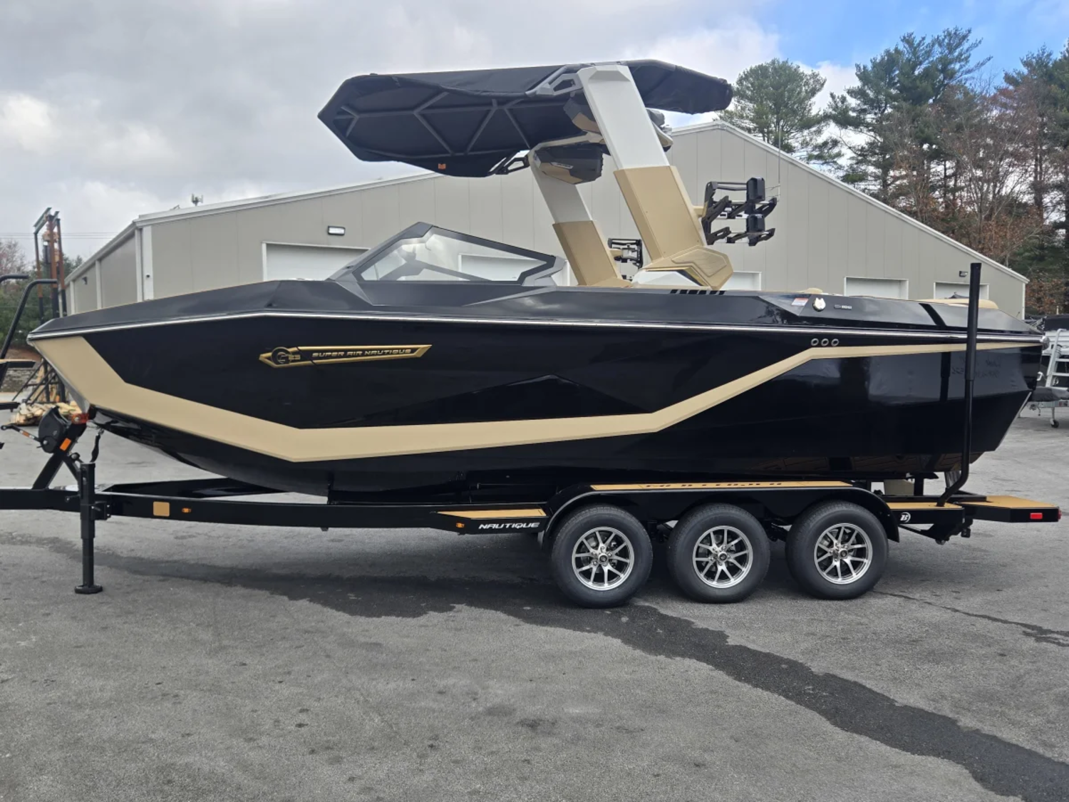 2026 Nautique G23