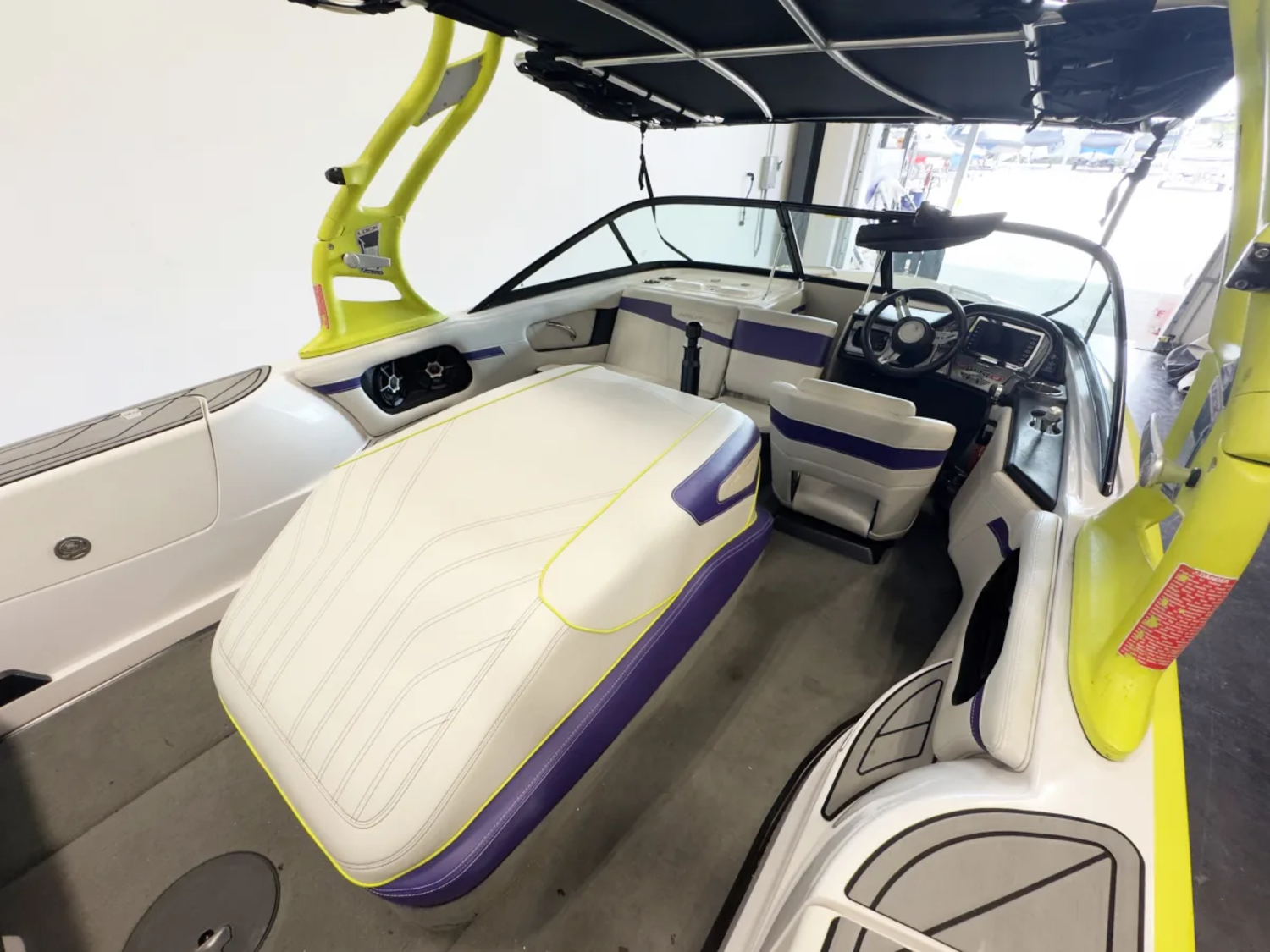 2014 Nautique Ski 200