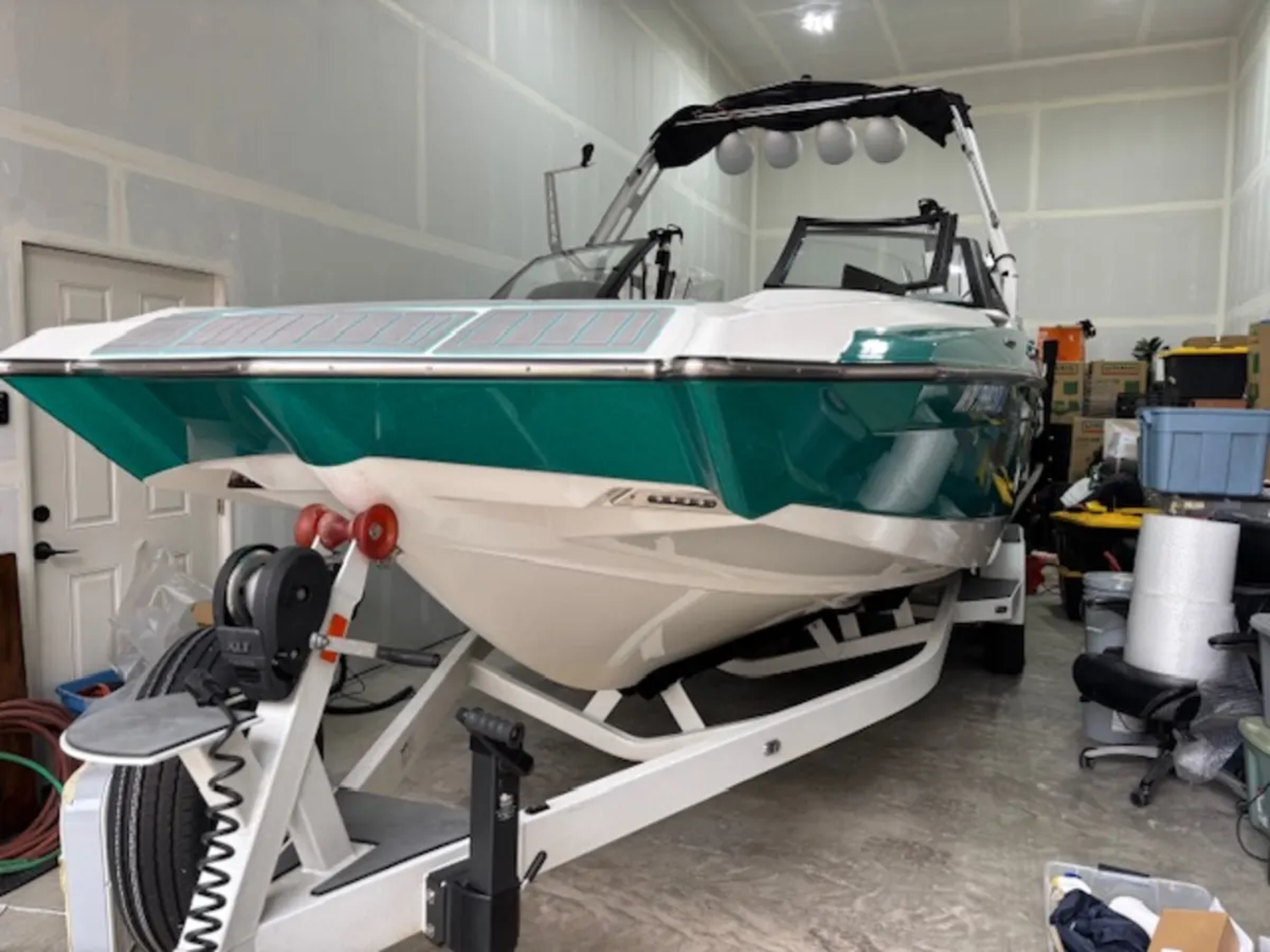 2021 Axis A24