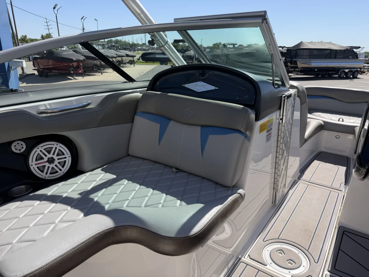 2010 MASTERCRAFT XSTAR ONLY 581 HRS ORIGNAL 1 OWNER 