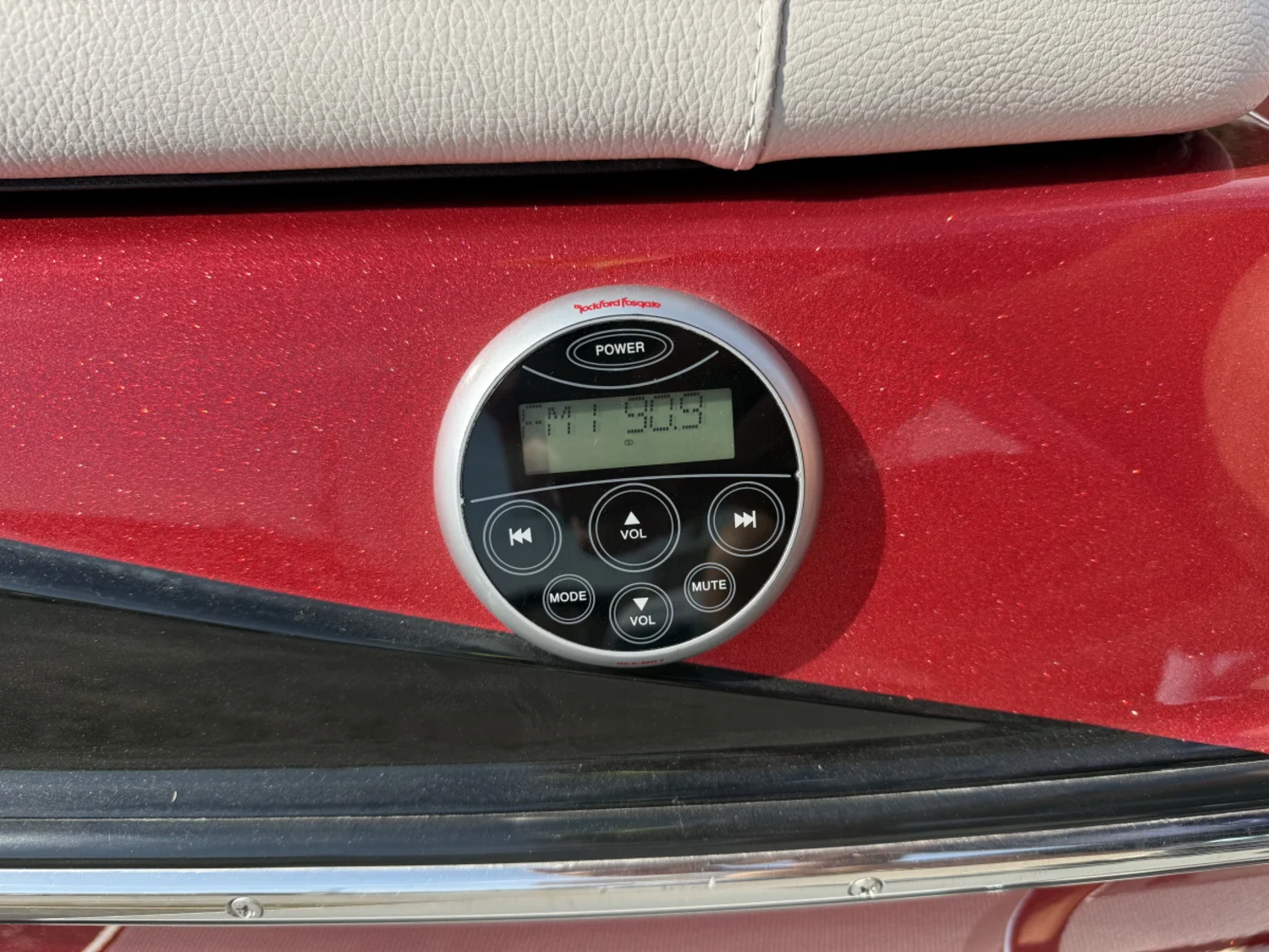 CLEAN 2011 Malibu VLX