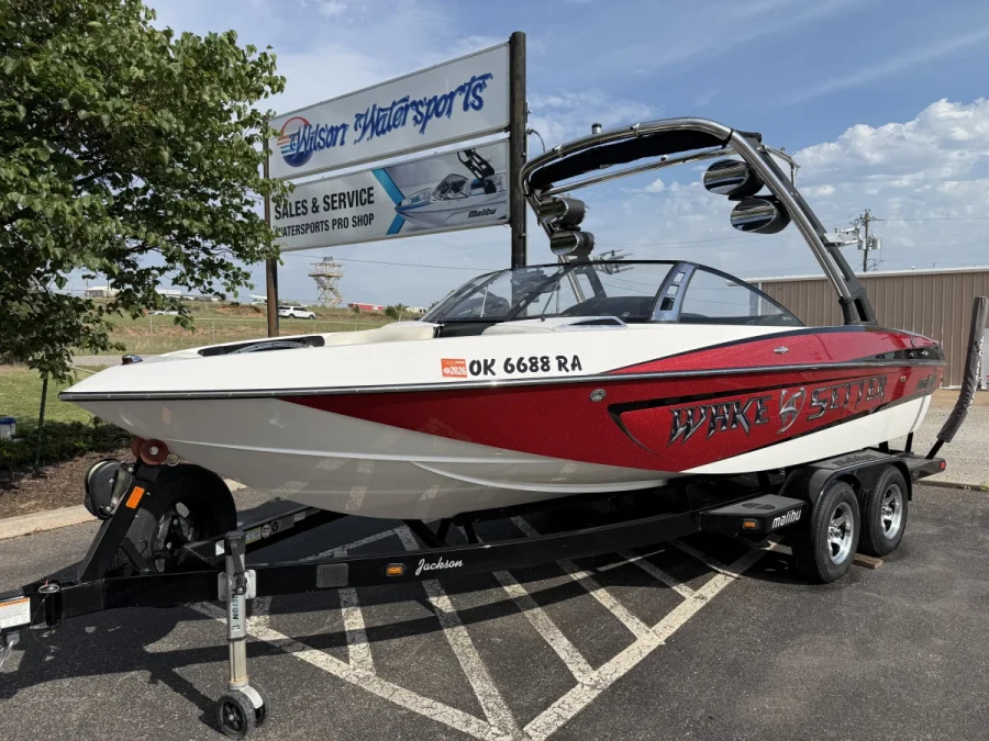 2011 Malibu Boats Wakesetter VLX for sale in Edmond, Oklahoma
