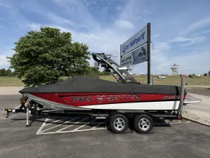 2011 Malibu Boats Wakesetter VLX for sale in Edmond, Oklahoma