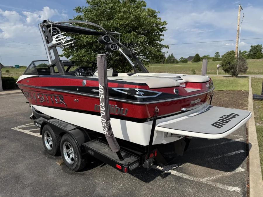 2011 Malibu Boats Wakesetter VLX for sale in Edmond, Oklahoma