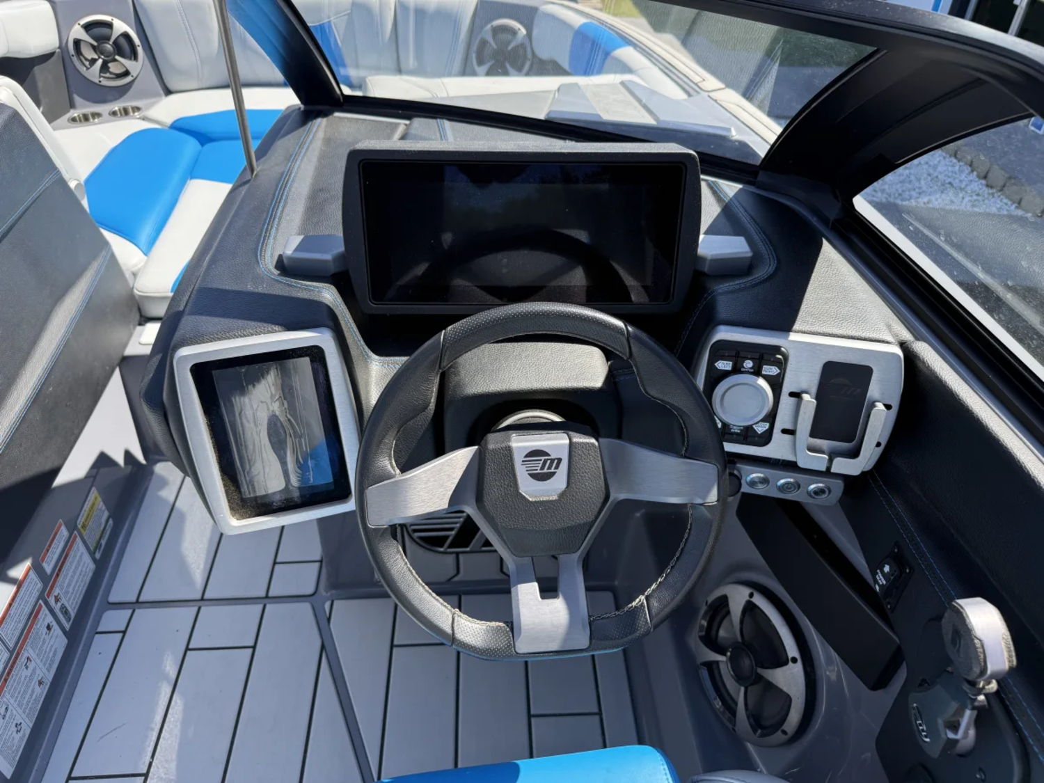 2020 Malibu 23MXZ