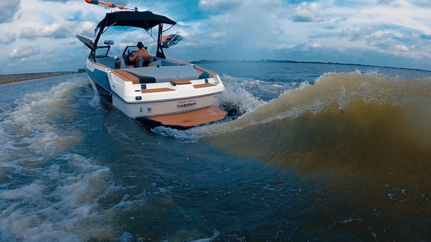 2021 Axis Boats T23