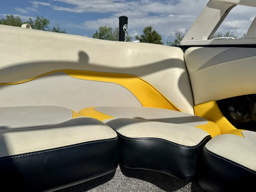 2015 Malibu Boats Wakesetter VTX for sale in Longmont, Colorado