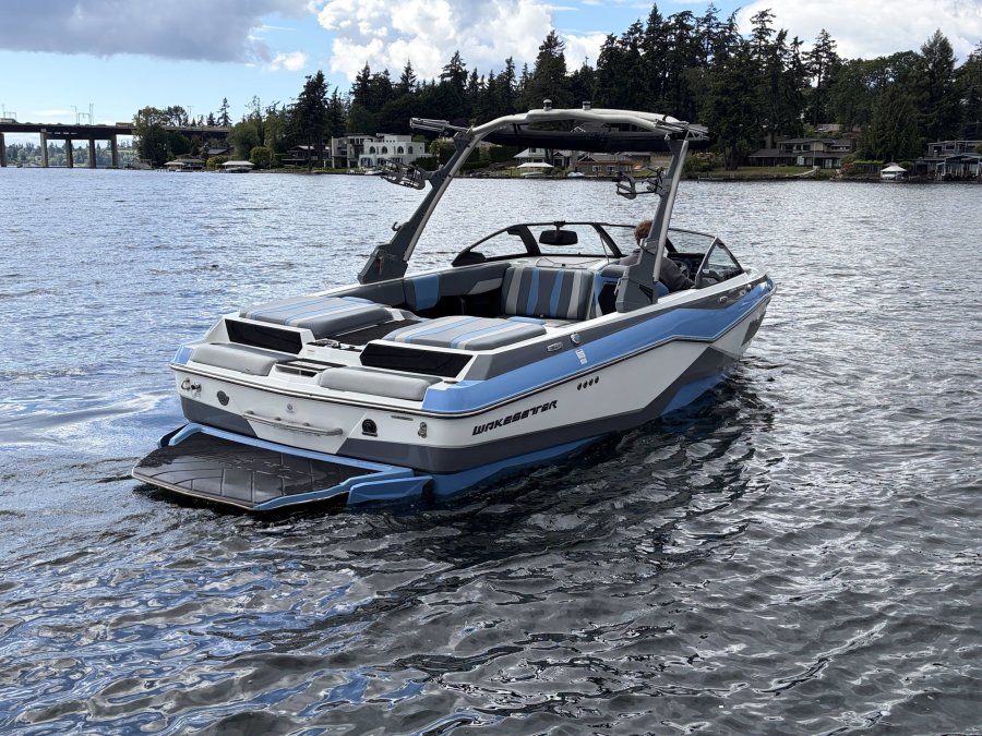 2024-malibu-wakesetter-22-lsv-131601-image7