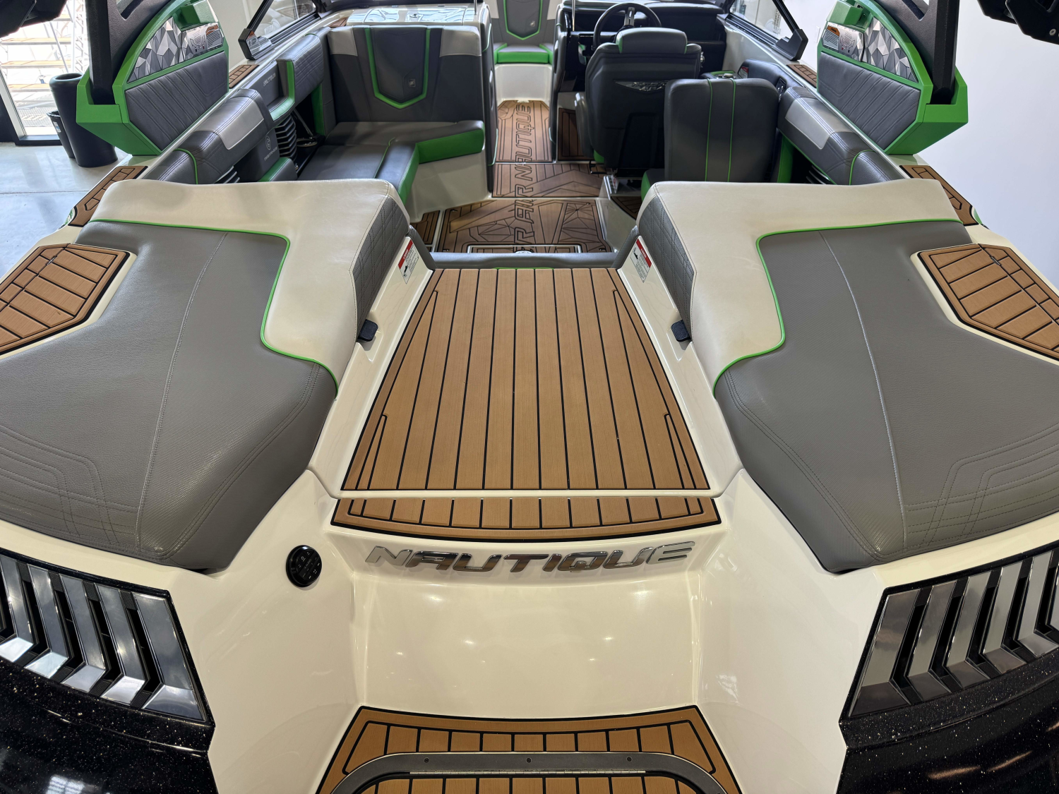 2019 Nautique Super Air Nautique G21