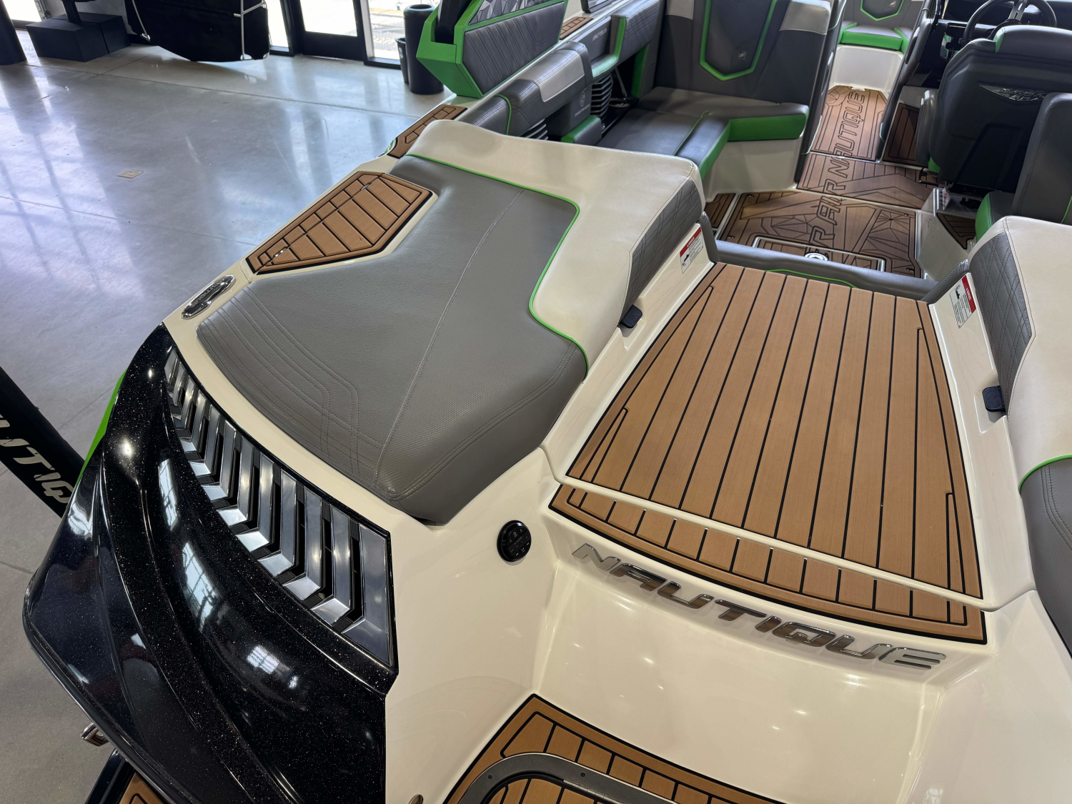 2019 Nautique Super Air Nautique G21