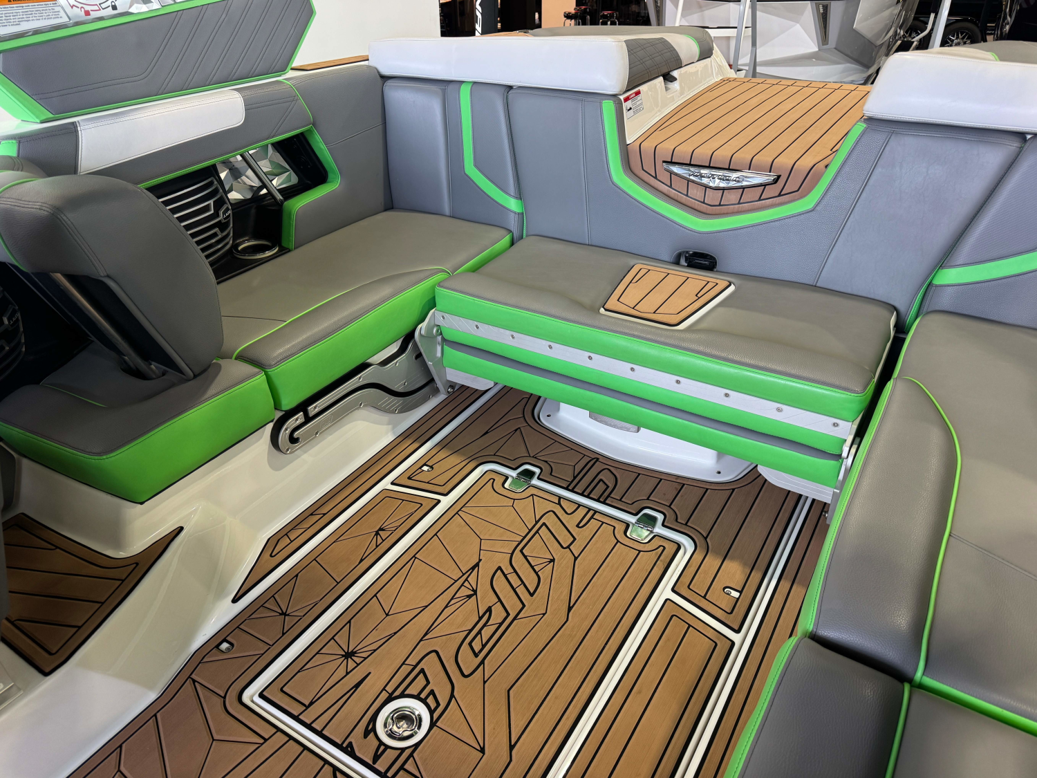 2019 Nautique Super Air Nautique G21