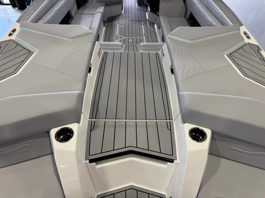 2026-nautique-g25-131605-image10