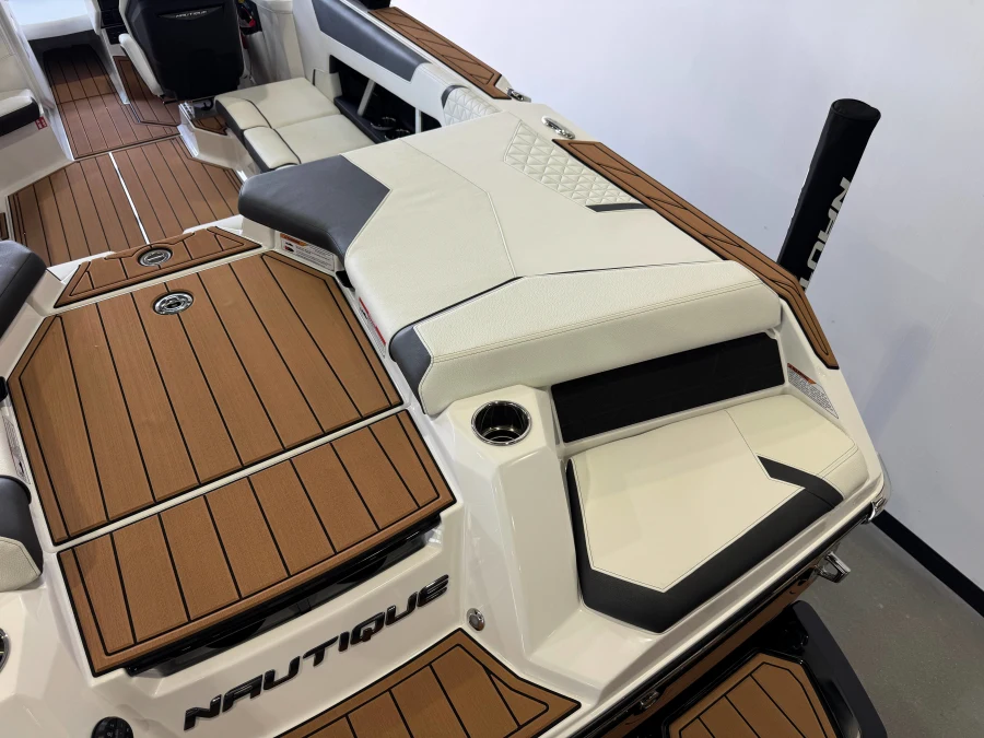 2026-nautique-gs22-131608-image11
