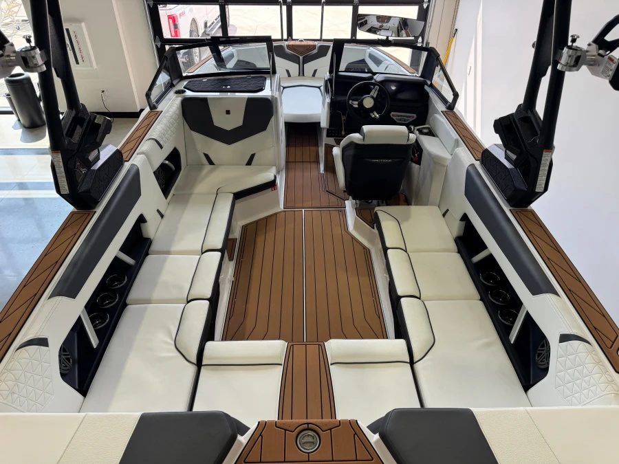 2026-nautique-gs22-131608-image13
