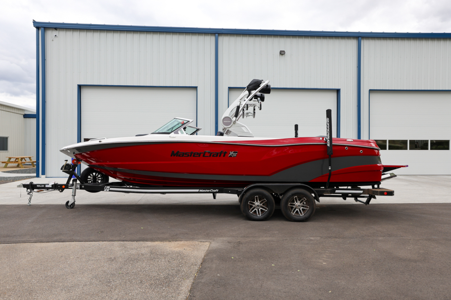 2021 MasterCraft XT25