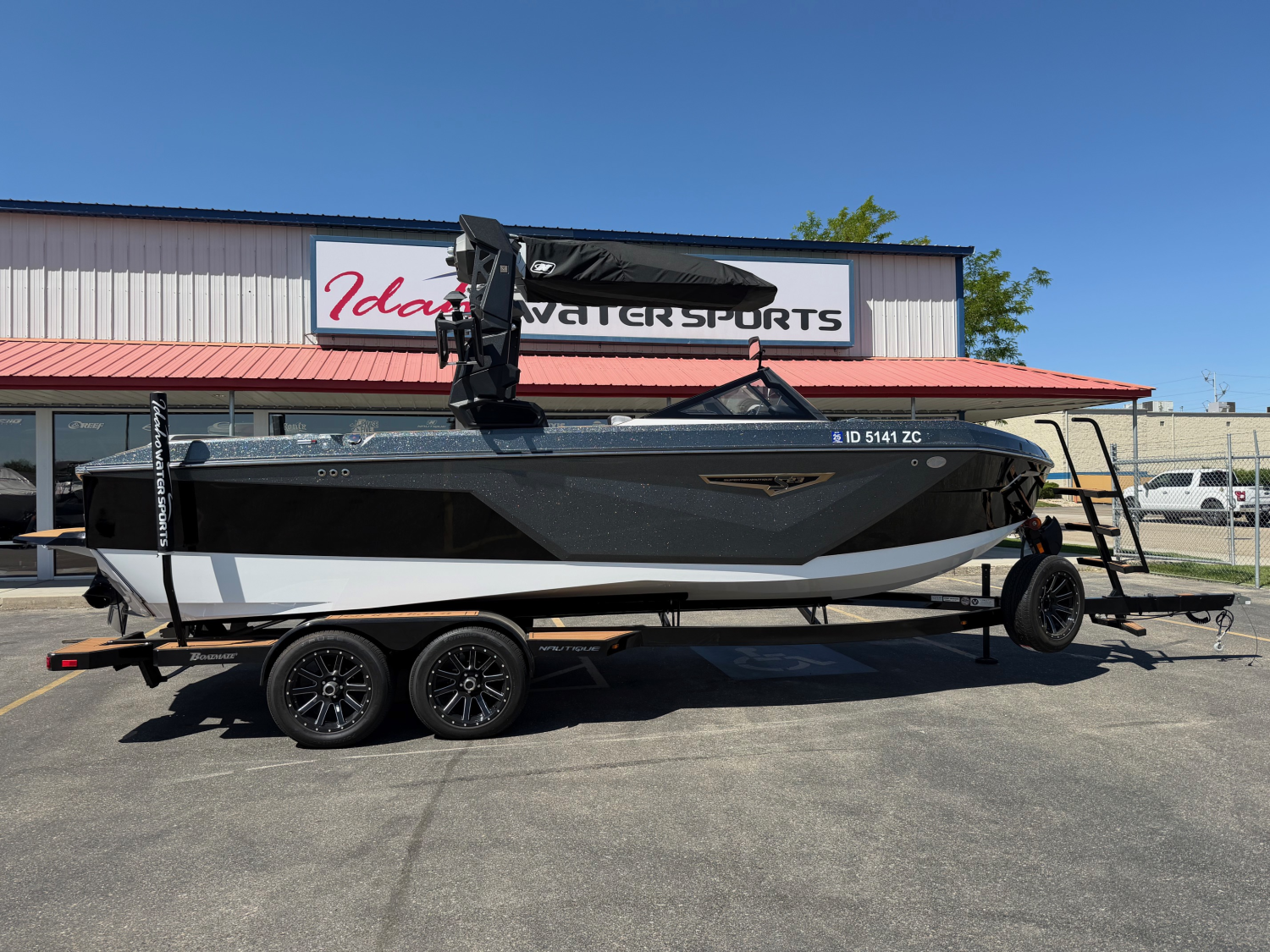 2023 Nautique S23