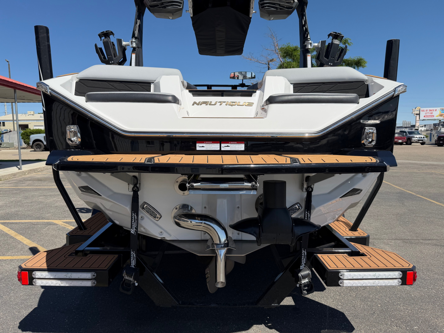 2023 Nautique S23