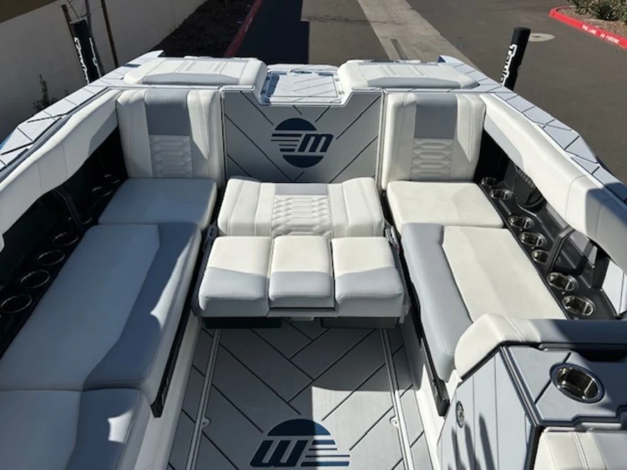 2025 Malibu Boats Wakesetter 26 LSV for sale in DRAPER, Utah