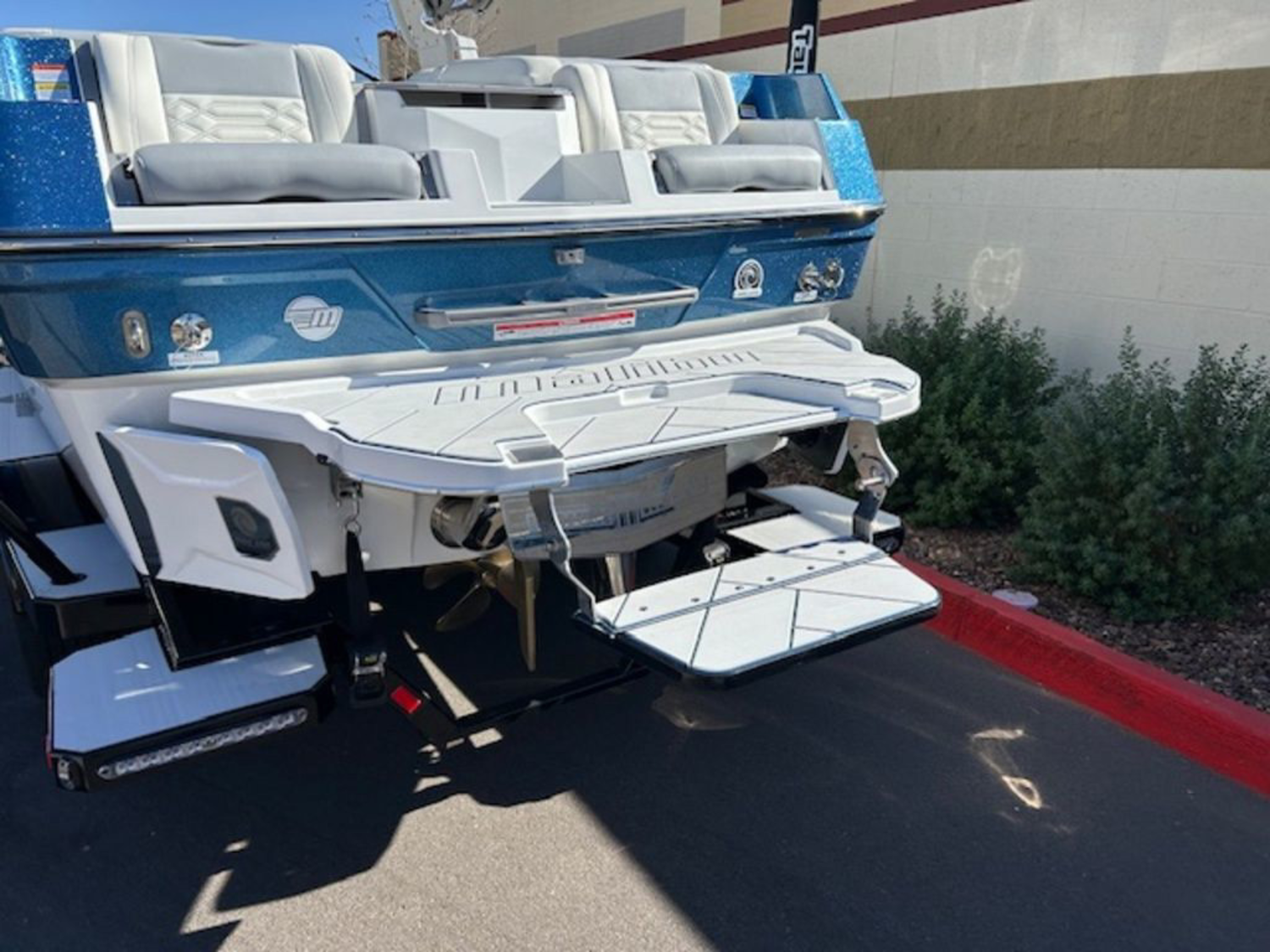 2025 Malibu Boats 26 LSV