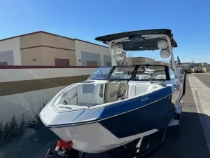2025 Malibu Boats Wakesetter 26 LSV for sale in DRAPER, Utah