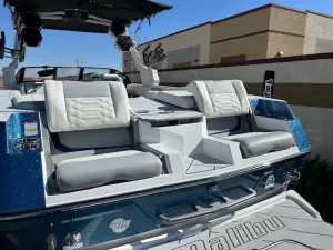 2025 Malibu Boats Wakesetter 26 LSV for sale in DRAPER, Utah