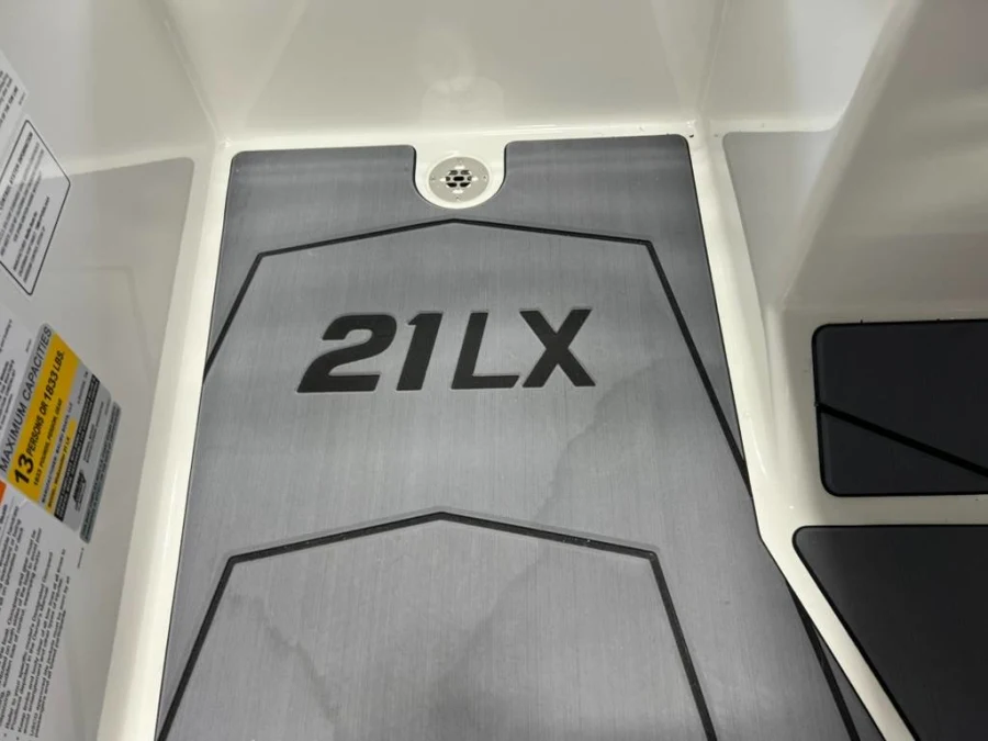 2026 Malibu Boats 21 LX for sale in Grove, Oklahoma
