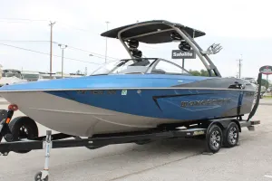 2016 Malibu Boats Wakesetter 23 LSV for sale in Austin, Texas