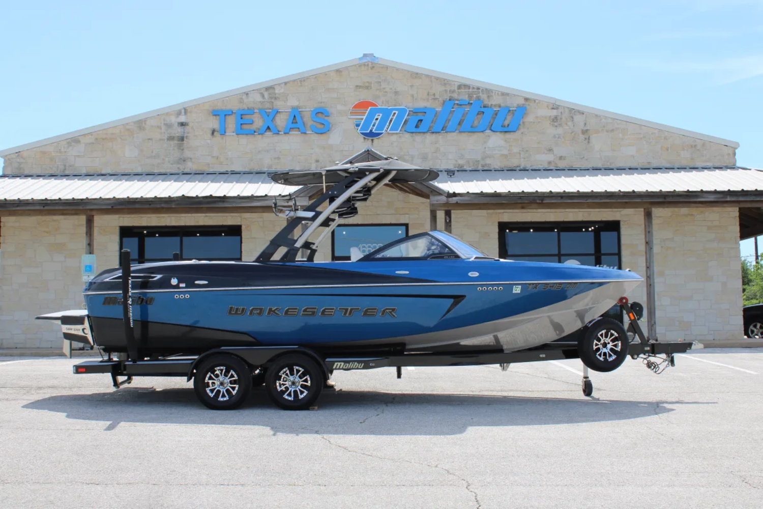 2016 Malibu 23 LSV