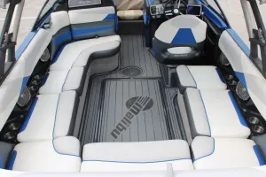 2016 Malibu Boats Wakesetter 23 LSV for sale in Austin, Texas
