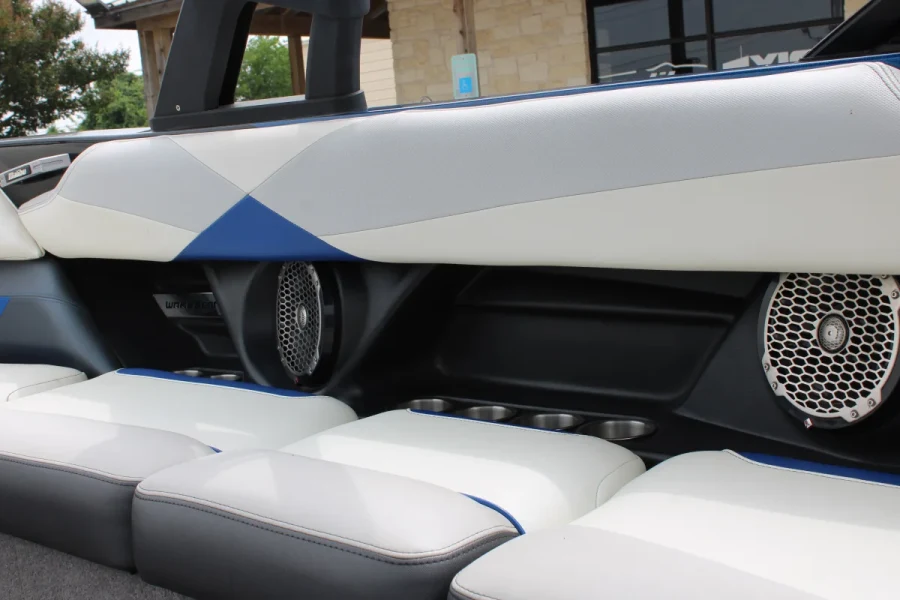 2016 Malibu Boats Wakesetter 23 LSV for sale in Austin, Texas